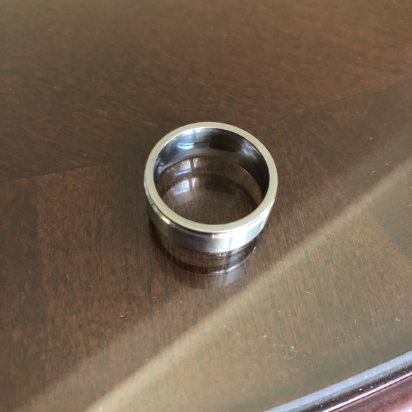 Unisex Silver Tone Stainless Steel Ring - Picture 6 of 11